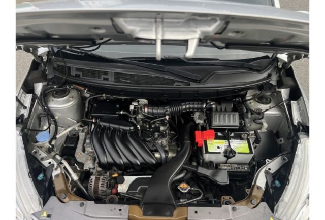 2014 Nissan Livina 1.6 頂級旗艦版▼ 原廠技師查驗鑑定全車原裝鈑件 ▼ 公里數保證 ▼不準7日包退▼  第11張相片