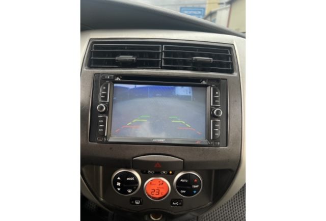2014 Nissan Livina 1.6 頂級旗艦版▼ 原廠技師查驗鑑定全車原裝鈑件 ▼ 公里數保證 ▼不準7日包退▼  第18張相片