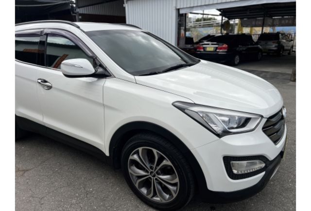 2015 Hyundai Santa Fe 2.2貴族款▼全車原裝鈑件▼ 原廠技師查驗鑑定  ▼公里數保證 ▼  第3張相片