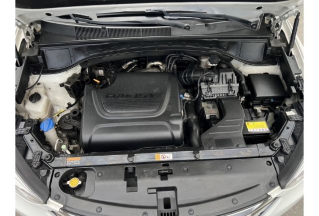 2015 Hyundai Santa Fe 2.2貴族款▼全車原裝鈑件▼ 原廠技師查驗鑑定  ▼公里數保證 ▼  第7張相片