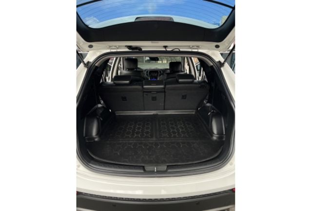 2015 Hyundai Santa Fe 2.2貴族款▼全車原裝鈑件▼ 原廠技師查驗鑑定  ▼公里數保證 ▼  第20張相片