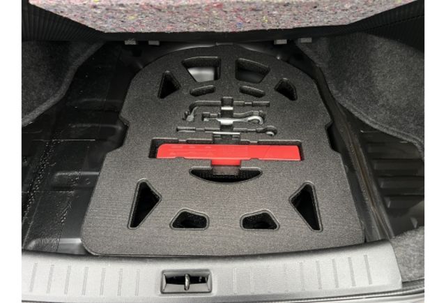 2015 Nissan Sentra Aero 1.8 旗艦版▼全車原裝鈑件▼ 原廠技師查驗鑑定  ▼公里數保證 ▼  第19張相片