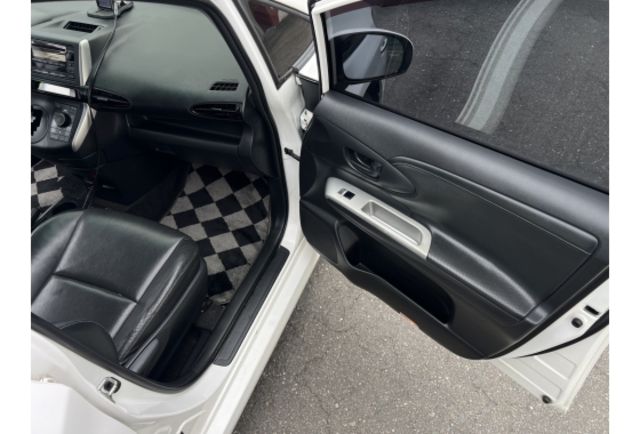2010 Toyota Wish 2.0 E▼全車原裝鈑件▼ 原廠技師查驗鑑定  ▼公里數保證 ▼  第15張相片