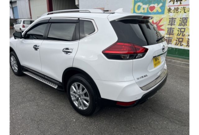 2018 Nissan X-Trail 2.0 2WD玩美影音版 ▼ 原廠技師查驗鑑定 ▼ 公里數保證 ▼  第4張相片