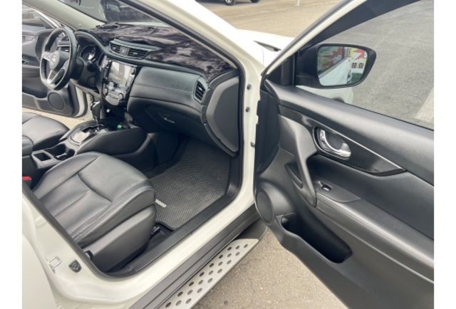 2018 Nissan X-Trail 2.0 2WD玩美影音版 ▼ 原廠技師查驗鑑定 ▼ 公里數保證 ▼  第15張相片