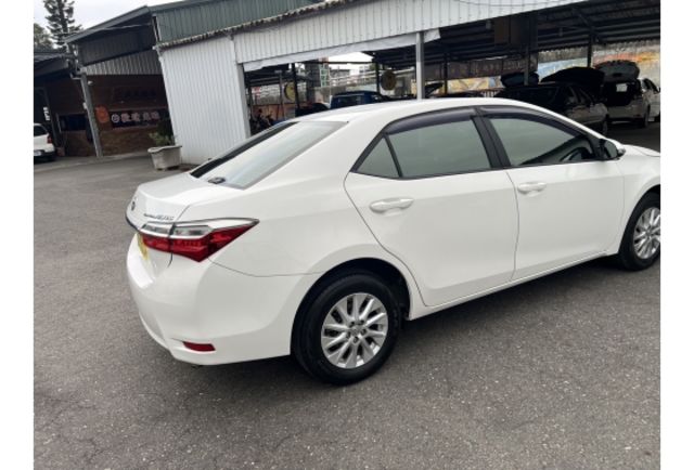 2017 Toyota Corolla Altis 1.8雅緻版▼全車原裝鈑件▼ 原廠技師查驗鑑定  ▼公里數保證 ▼  第6張相片