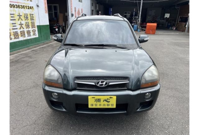 2010 Hyundai Tucson 2.0 DX 柴油▼全車原裝鈑件▼ 原廠技師查驗鑑定  ▼公里數保證 ▼買到事故車比買貴鬱卒▼  第2張相片