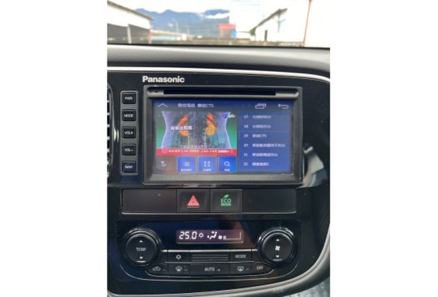 時尚型2.4 ▼100%全車無拆裝原裝鈑件▼原廠技師查驗鑑定▼公里數保證▼一分錢一分貨全面守護您的行車安全▼  第18張相片
