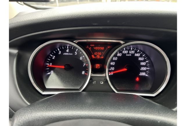 1.6行家皮椅版▼100%全車無拆裝原裝鈑件▼原廠技師查驗鑑定▼公里數保證▼一分錢一分貨保證您的行車安全▼  第10張相片