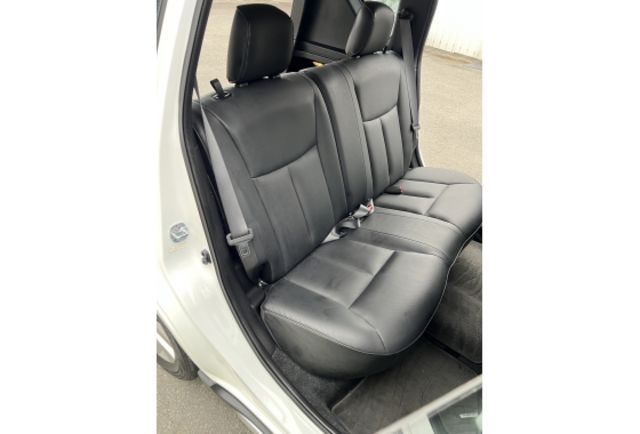 1.6行家皮椅版▼100%全車無拆裝原裝鈑件▼原廠技師查驗鑑定▼公里數保證▼一分錢一分貨保證您的行車安全▼  第20張相片