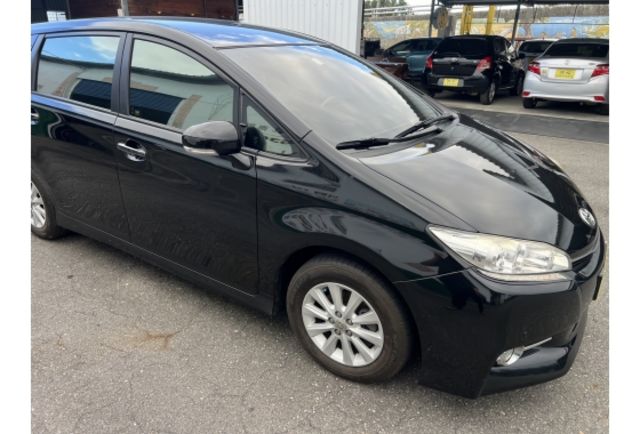 2.0經典版▼100%全車無拆裝原裝鈑件▼原廠技師查驗鑑定▼公里數保證▼一分錢一分貨全面守護您的行車安全▼  第3張相片