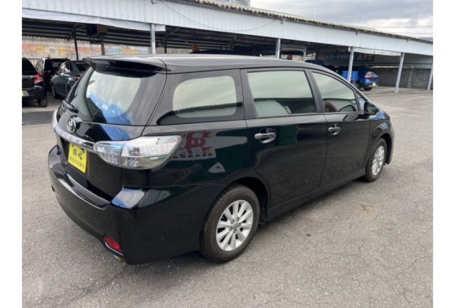 2.0經典版▼100%全車無拆裝原裝鈑件▼原廠技師查驗鑑定▼公里數保證▼一分錢一分貨全面守護您的行車安全▼  第6張相片