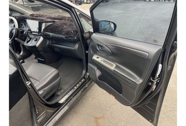 2.0經典版▼100%全車無拆裝原裝鈑件▼原廠技師查驗鑑定▼公里數保證▼一分錢一分貨全面守護您的行車安全▼  第18張相片