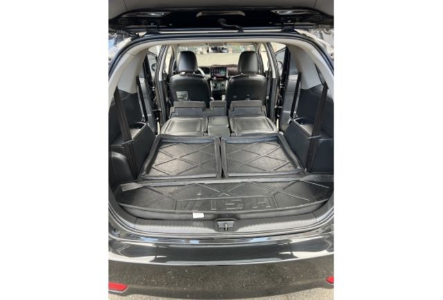 2.0經典版▼100%全車無拆裝原裝鈑件▼原廠技師查驗鑑定▼公里數保證▼一分錢一分貨全面守護您的行車安全▼  第23張相片