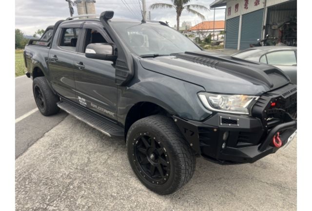3,2 Wildtrak▼100%全車無拆裝原裝鈑件▼原廠技師查驗鑑定▼公里數保證▼一分錢一分貨全面守護您的行車安全▼  第2張相片