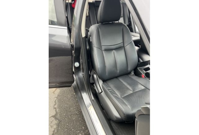 2.0玩美影音版▼100%全車無拆裝原裝鈑件▼原廠技師查驗鑑定▼公里數保證▼一分錢一分貨全面守護您的行車安全▼  第18張相片