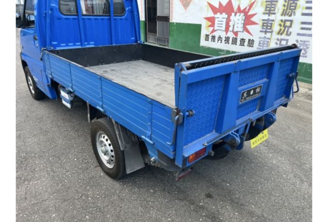 A190型▼100%全車無拆裝原裝鈑件▼原廠技師查驗鑑定▼公里數保證▼一分錢一分貨全面守護您的行車安全▼  第4張相片
