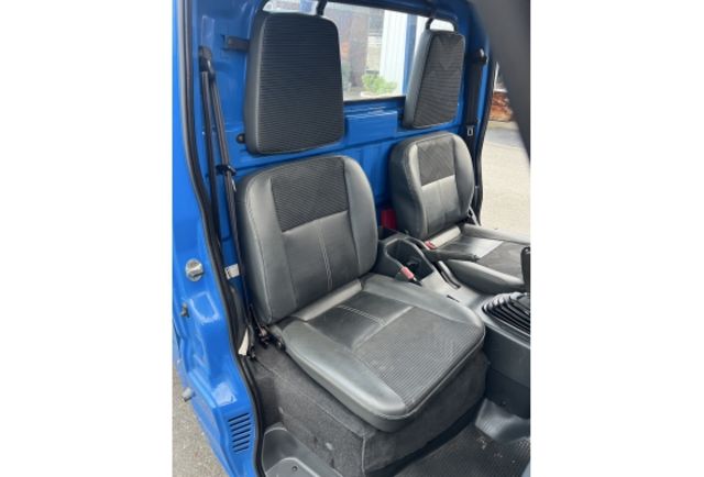 A190型▼100%全車無拆裝原裝鈑件▼原廠技師查驗鑑定▼公里數保證▼一分錢一分貨全面守護您的行車安全▼  第13張相片