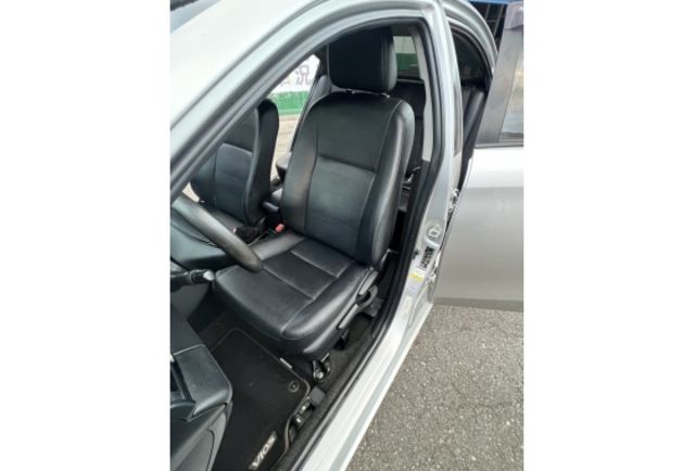 1.5雅緻型▼原廠技師查驗鑑定▼公里數保證▼一分錢一分貨全面守護您的行車安全▼有瑕疵 請看備註  第12張相片