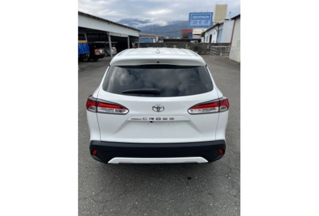 1.8豪華型▼100%全車無拆裝原裝鈑件▼原廠技師查驗鑑定▼公里數保證▼一分錢一分貨全面守護您的行車安全▼  第4張相片