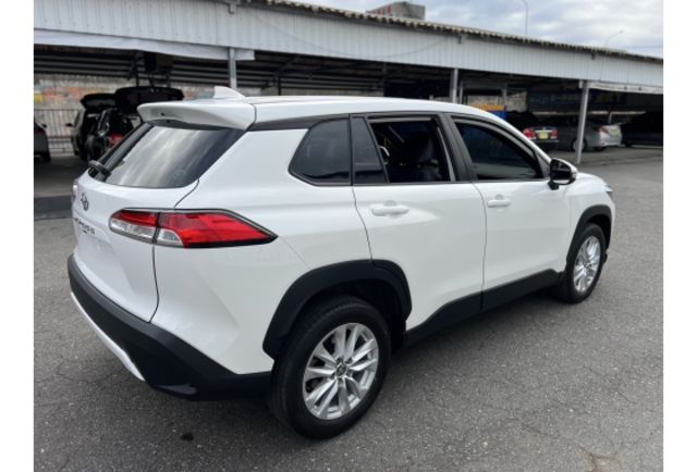 1.8豪華型▼100%全車無拆裝原裝鈑件▼原廠技師查驗鑑定▼公里數保證▼一分錢一分貨全面守護您的行車安全▼  第6張相片