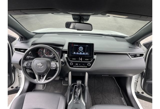 1.8豪華型▼100%全車無拆裝原裝鈑件▼原廠技師查驗鑑定▼公里數保證▼一分錢一分貨全面守護您的行車安全▼  第9張相片