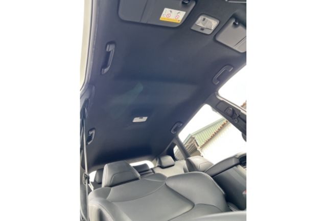1.8豪華型▼100%全車無拆裝原裝鈑件▼原廠技師查驗鑑定▼公里數保證▼一分錢一分貨全面守護您的行車安全▼  第13張相片