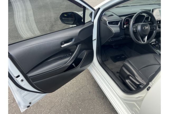 1.8豪華型▼100%全車無拆裝原裝鈑件▼原廠技師查驗鑑定▼公里數保證▼一分錢一分貨全面守護您的行車安全▼  第12張相片