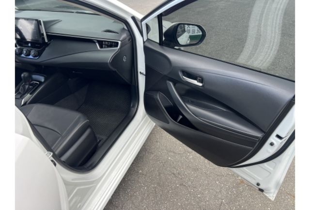 1.8豪華型▼100%全車無拆裝原裝鈑件▼原廠技師查驗鑑定▼公里數保證▼一分錢一分貨全面守護您的行車安全▼  第14張相片