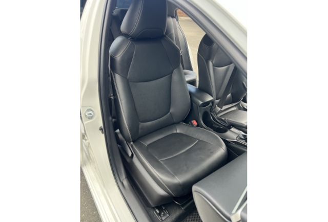 1.8豪華型▼100%全車無拆裝原裝鈑件▼原廠技師查驗鑑定▼公里數保證▼一分錢一分貨全面守護您的行車安全▼  第15張相片