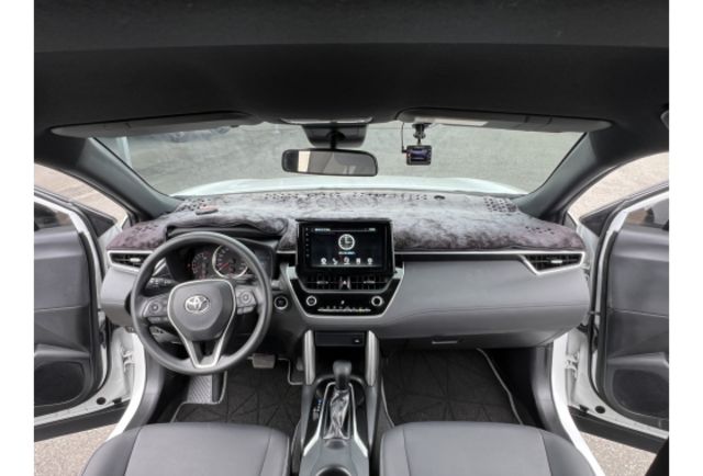1.8豪華型▼100%全車無拆裝原裝鈑件▼原廠技師查驗鑑定▼公里數保證▼一分錢一分貨全面守護您的行車安全▼  第9張相片