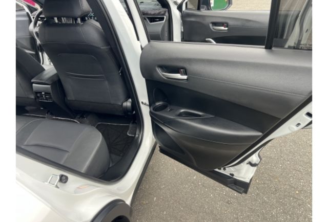 1.8豪華型▼100%全車無拆裝原裝鈑件▼原廠技師查驗鑑定▼公里數保證▼一分錢一分貨全面守護您的行車安全▼  第19張相片