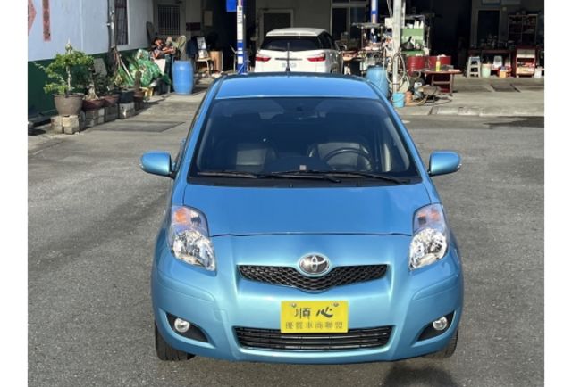 1.5 G版▼100%全車無拆裝原裝鈑件▼原廠技師查驗鑑定▼公里數保證▼一分錢一分貨全面守護您的行車安全▼  第2張相片