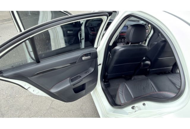 2014 iO 1.8悍動型▼在地邁向30年▼100%全車無拆裝原裝鈑件▼雙聯盟查驗鑑定▼公里數保證▼一分錢一分貨全面守護您的行車安全▼  第18張相片