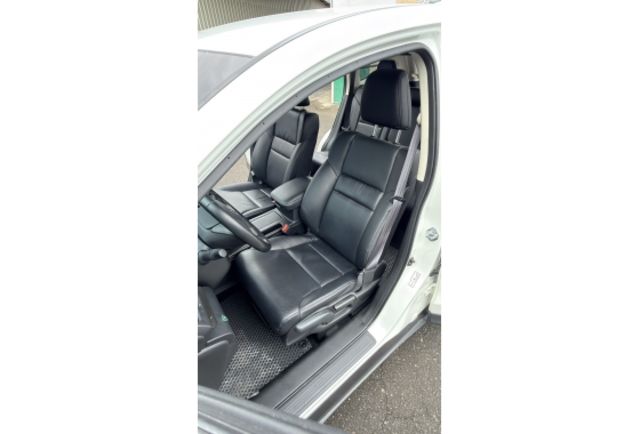 2016 Honda CR-V 2.0 VTi▼在地邁向30年▼100%全車無拆裝原裝鈑件▼單聯盟查驗鑑定▼公里數保證▼一分錢一分貨全面守護您的行車安全▼  第13張相片