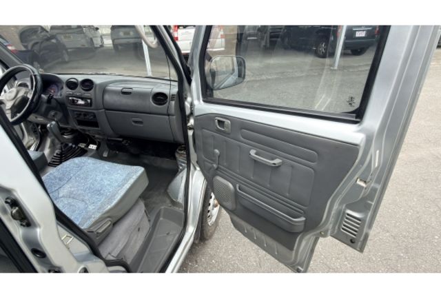 2013 Mitsubishi VERYCA 1.2▼在地邁向30年▼100%全車無拆裝原裝鈑件▼雙聯盟查驗鑑定▼公里數保證▼一分錢一分貨全面守護您的行車安全▼  第11張相片