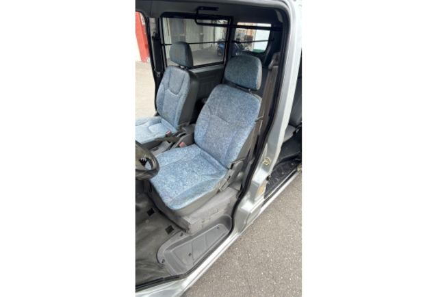 2013 Mitsubishi VERYCA 1.2▼在地邁向30年▼100%全車無拆裝原裝鈑件▼雙聯盟查驗鑑定▼公里數保證▼一分錢一分貨全面守護您的行車安全▼  第12張相片