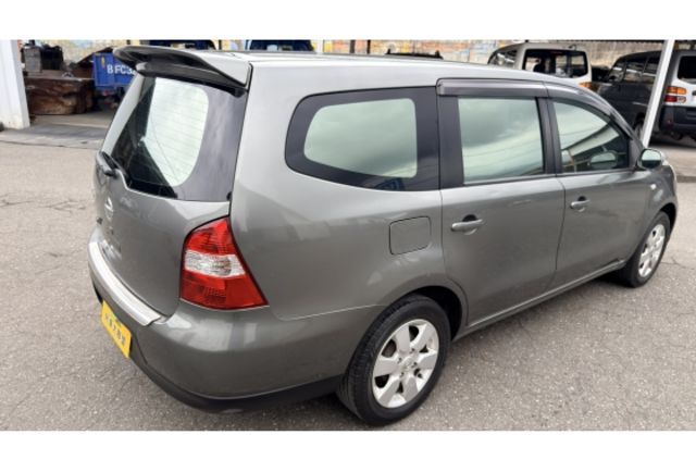 2008 Nissan Grand Livina 1.8 B版▼在地邁向30年▼100%全車無拆裝原裝鈑件▼雙聯盟查驗鑑定▼公里數保證▼一分錢一分貨全面守護您的行車安全▼  第6張相片