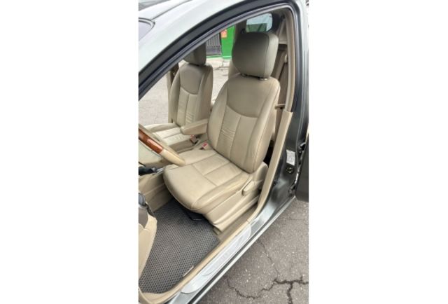 2008 Nissan Grand Livina 1.8 B版▼在地邁向30年▼100%全車無拆裝原裝鈑件▼雙聯盟查驗鑑定▼公里數保證▼一分錢一分貨全面守護您的行車安全▼  第12張相片