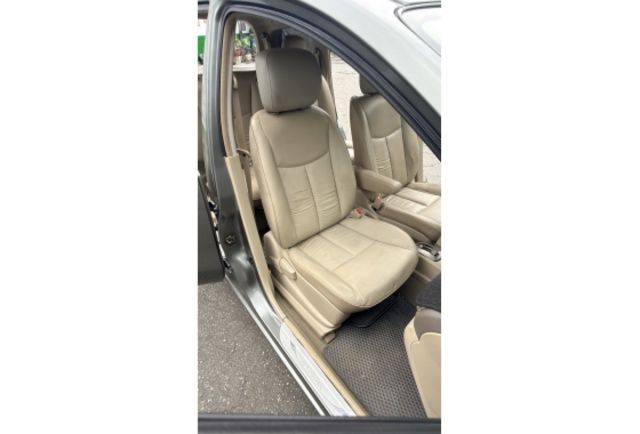 2008 Nissan Grand Livina 1.8 B版▼在地邁向30年▼100%全車無拆裝原裝鈑件▼雙聯盟查驗鑑定▼公里數保證▼一分錢一分貨全面守護您的行車安全▼  第14張相片