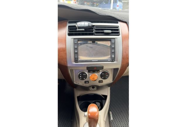 2008 Nissan Grand Livina 1.8 B版▼在地邁向30年▼100%全車無拆裝原裝鈑件▼雙聯盟查驗鑑定▼公里數保證▼一分錢一分貨全面守護您的行車安全▼  第17張相片