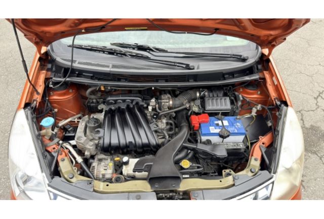 2013 Nissan Livina 1.6 S版▼在地邁向30年▼聯盟查驗鑑定▼公里數保證▼一分錢一分貨全面守護您的行車安全▼  第7張相片
