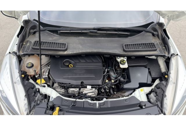 2017 Ford Kuga EcoBoost 180時尚經典型▼在地邁向30年▼100%全車無拆裝原裝鈑件▼雙聯盟查驗鑑定▼公里數保證▼一分錢一分貨全面守護您的行車安全▼  第7張相片