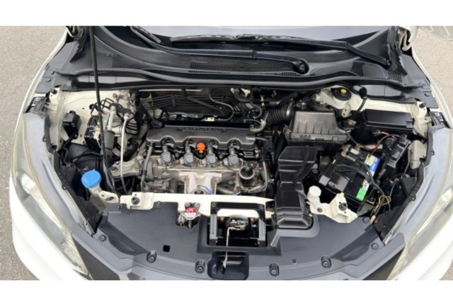 2016 Honda HR-V 1.8 VTi-S▼在地邁向30年▼100%全車無拆裝原裝鈑件▼雙聯盟查驗鑑定▼公里數保證▼一分錢一分貨全面守護您的行車安全▼  第7張相片