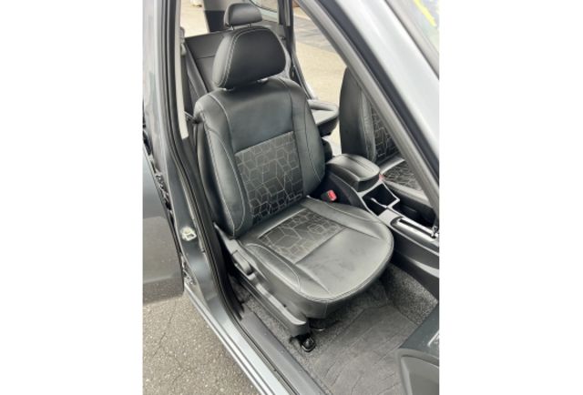 2017 Mitsubishi CMC Zinger 2.4雅緻型▼在地邁向30年▼100%全車無拆裝原裝鈑件▼雙聯盟查驗鑑定▼公里數保證▼一分錢一分貨全面守護您的行車安全▼  第18張相片