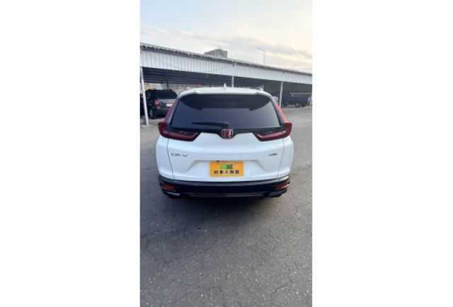 2021 Honda CR-V 1.5 S▼在地邁向30年▼100%全車無拆裝原裝鈑件▼雙聯盟查驗鑑定▼公里數保證▼一分錢一分貨全面守護您的行車安全▼  第4張相片