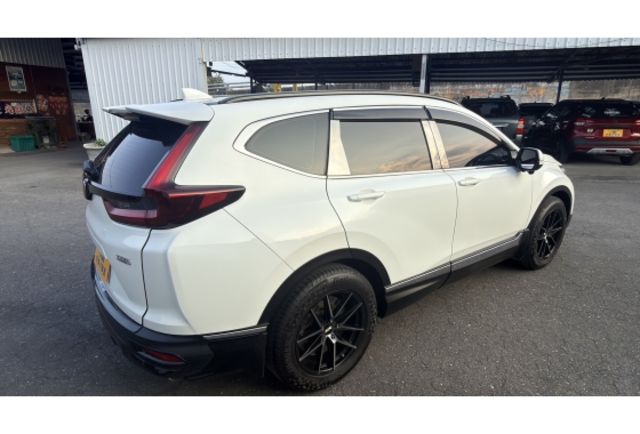 2021 Honda CR-V 1.5 S▼在地邁向30年▼100%全車無拆裝原裝鈑件▼雙聯盟查驗鑑定▼公里數保證▼一分錢一分貨全面守護您的行車安全▼  第6張相片