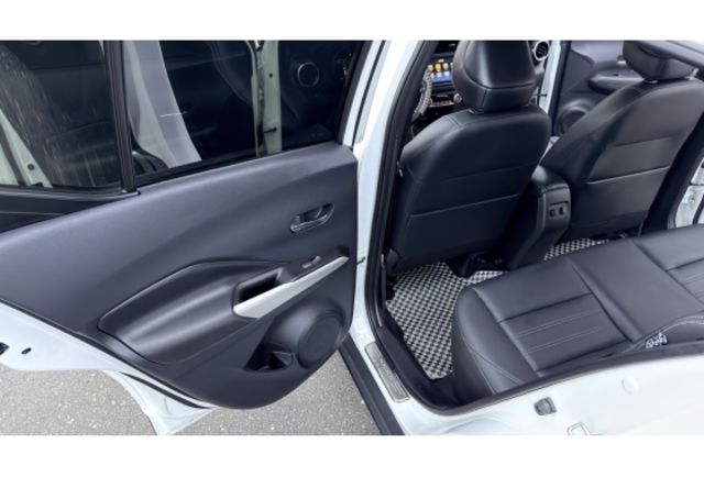 2022 Nissan Kicks 1.6旗艦版▼在地邁向30年▼100%全車無拆裝原裝鈑件▼雙聯盟查驗鑑定▼公里數保證▼一分錢一分貨全面守護您的行車安全▼  第17張相片