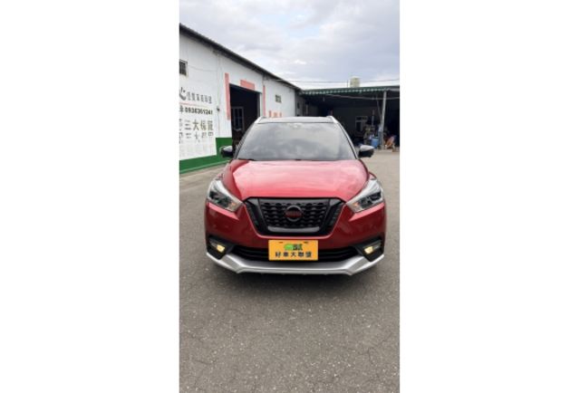 2021 Nissan Kicks 1.6旗艦版▼在地邁向30年▼100%全車無拆裝原裝鈑件▼雙聯盟查驗鑑定▼公里數保證▼一分錢一分貨全面守護您的行車安全▼  第2張相片