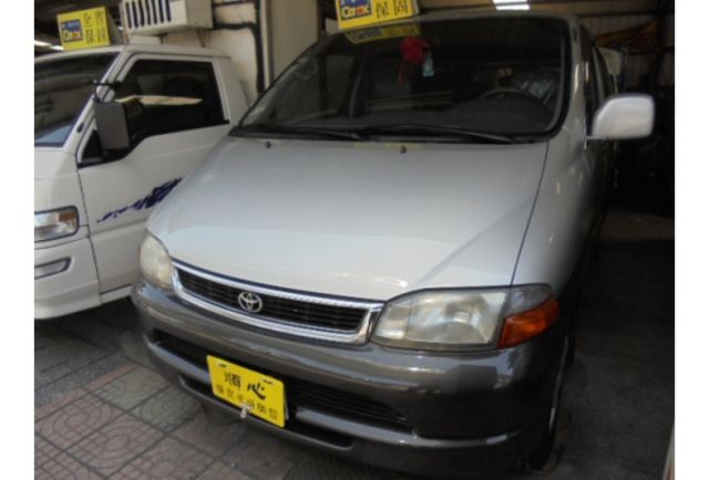 Toyota HIACE  第1張相片